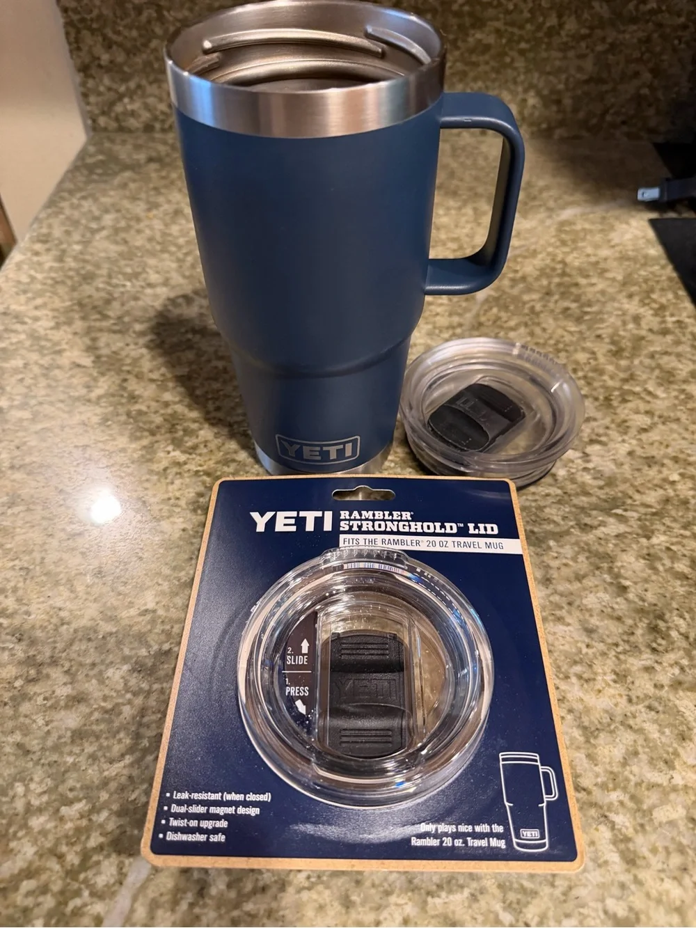Yeti Rambler 20oz Travel Mug with extra Stronghold Lid